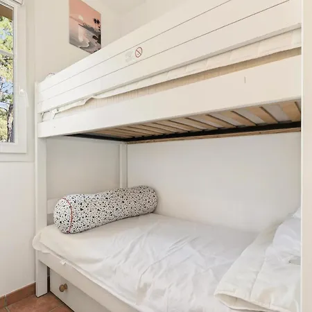 Apartment Les Pins - Maeva - 4 Personnes 2 Avec Balcon Mae-9833 *